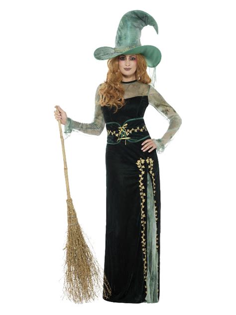 Emerald witch costuem